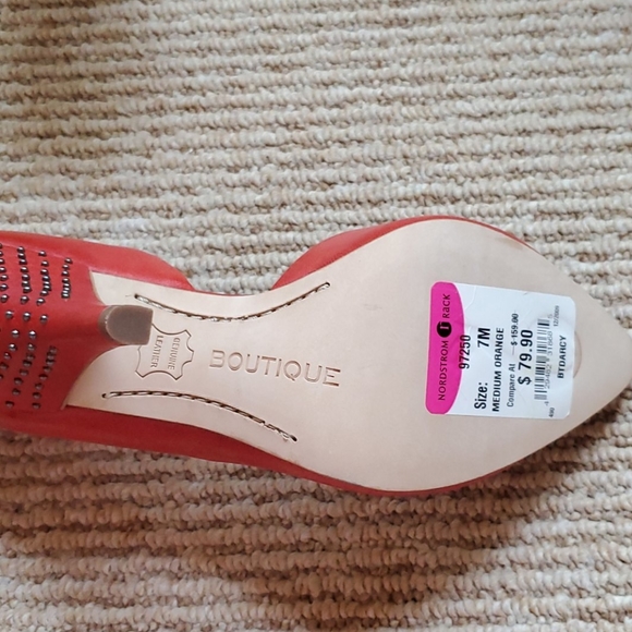 Leather Orange Boutique 9 studded pumps size 7 - Picture 4 of 8